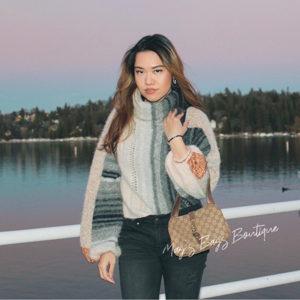 Gucci: Mini Jackie Piston 1961 Monogram Hobo Bag (RARE) - Picture 3 of 16